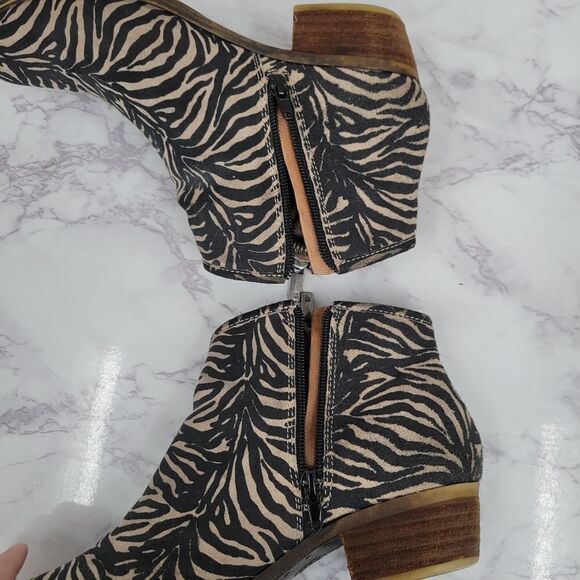 Lucky Brand Leather Zebra Animal Print Booties Women's Size 7.5 - Picture 12 of 15